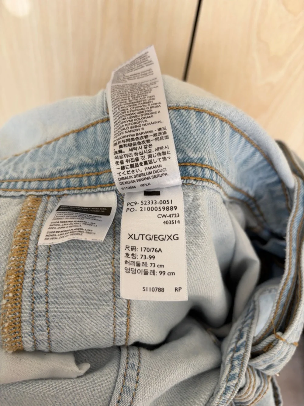 Levi Utility Shortalls - Picture 8 of 8